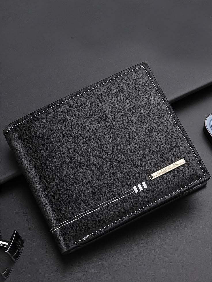 NoirVault – Classic Black Edition