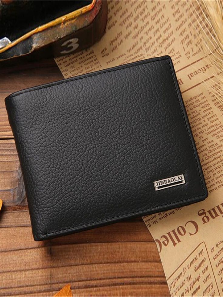 NoirVault – Classic Black Edition